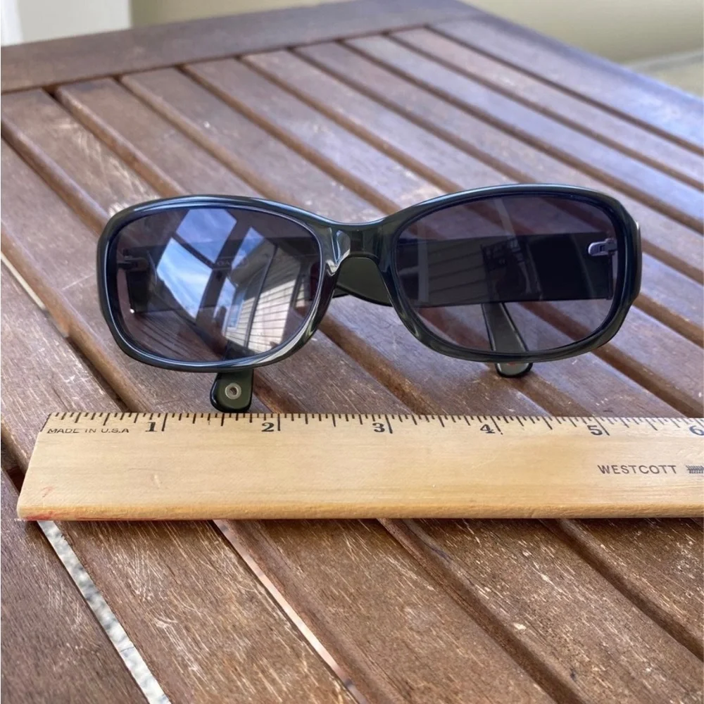 Coach Sunglasses- Lisbeth in Olive frames - Picture 6 of 11